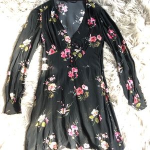 NWOT Zara Women Floral Long Sleeve Dress